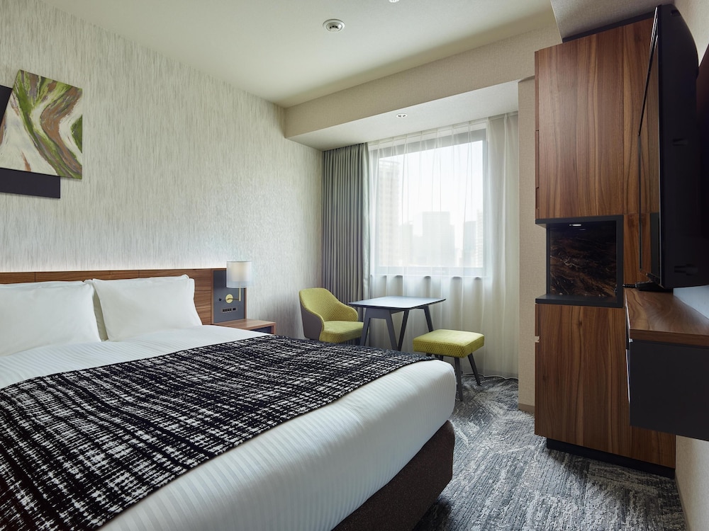 スタンダードダブル (テーブル) (禁煙) | 三井ガーデンホテル五反田