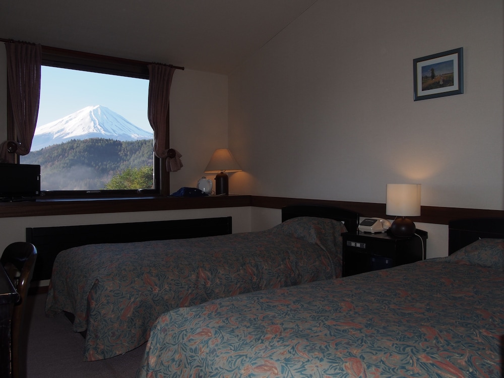 ツインルーム 客室1 | ゲストハウス咲耶