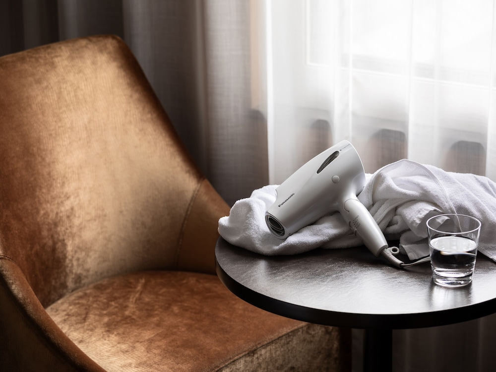 スタンダードダブル (禁煙) 客室1 | 三井ガーデンホテル大手町