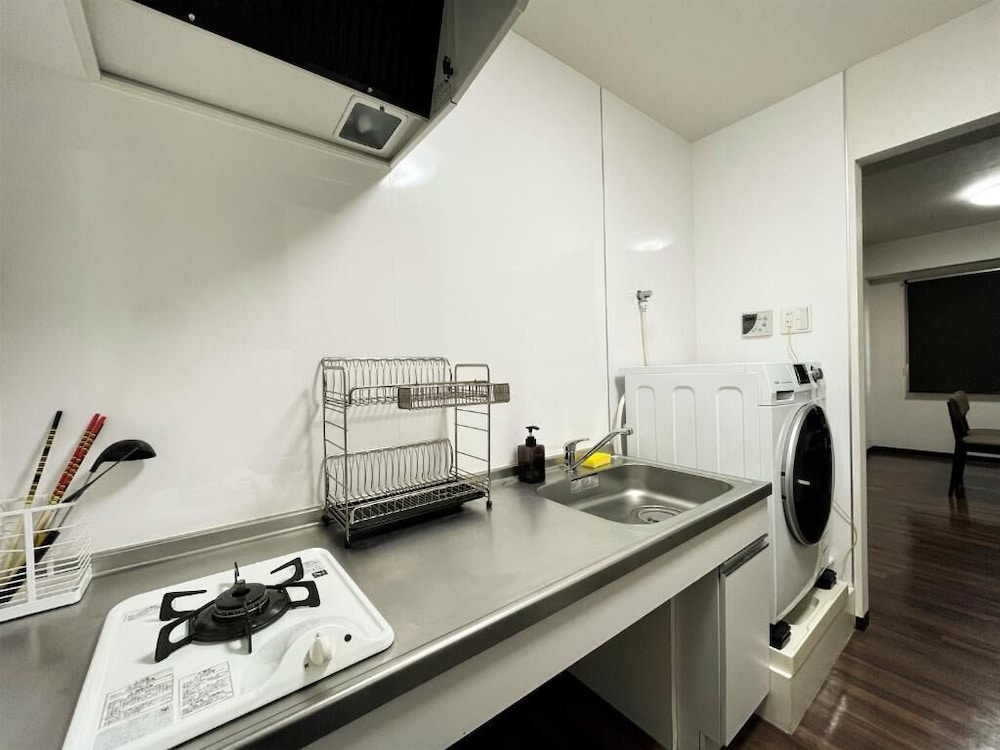 エクスクルーシブ スイート ベッドルーム (複数) バリアフリー 専用キッチン1 | ランドーレジデンス東京スイーツ