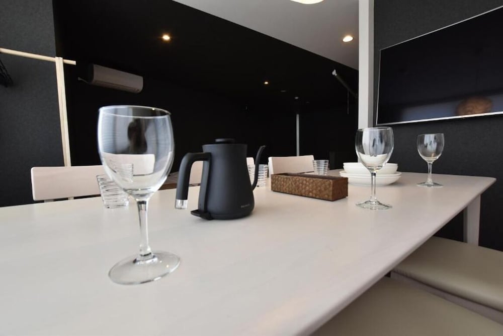 エグゼクティブ スタジオスイート ベッド (複数台) 禁煙 スパ浴槽 リビング エリア1 | ランドーレジデンス東京スイーツ