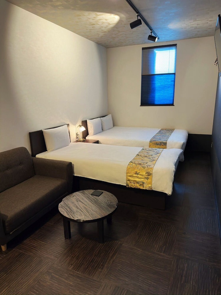 デラックス ダブルルーム | 和ごころ 日暮里 和モダンな雰囲気の旅館＆ゲストハウス