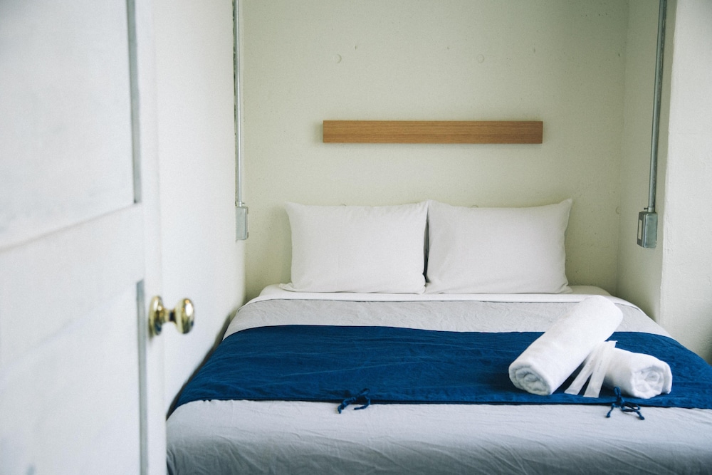 リバー ダブルルーム 客室1 | ヌイ ホステル & バー ラウンジ