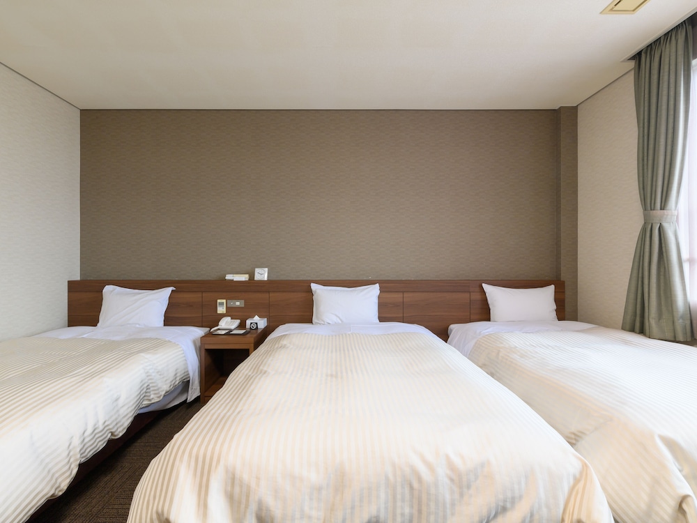 3名部屋 客室1 | 熊野の宿 海ひかり