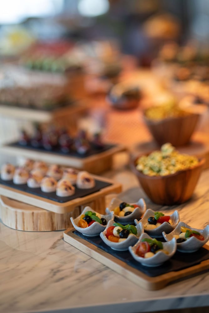 エグゼクティブ ルーム クイーンベッド 1 台 エグゼクティブ ラウンジ1 | ダブルツリー by ヒルトン 京都駅