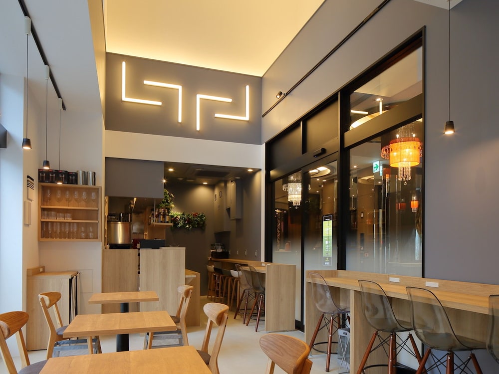 朝食スペース1 | アパホテル〈新大阪駅南〉