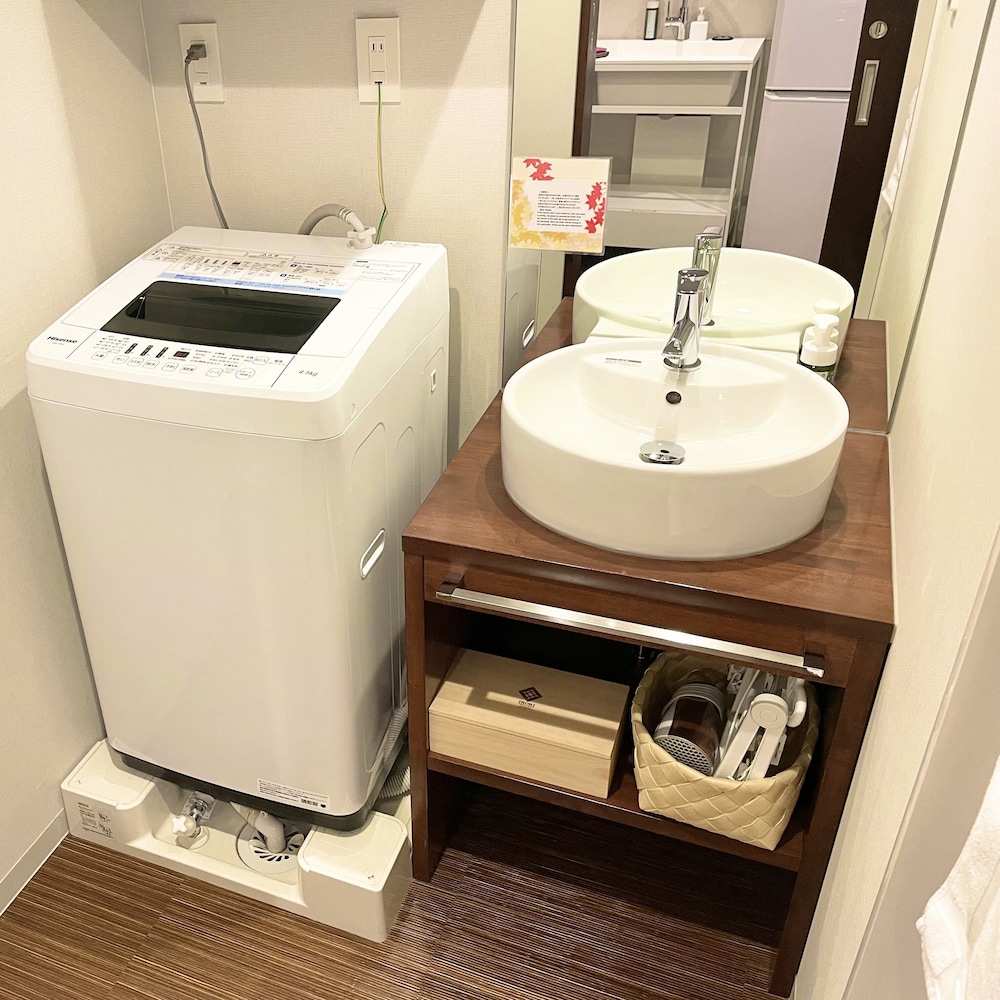 デラックス ツインルーム 客室の設備とサービス1 | IRORI 京都駅東本願寺前