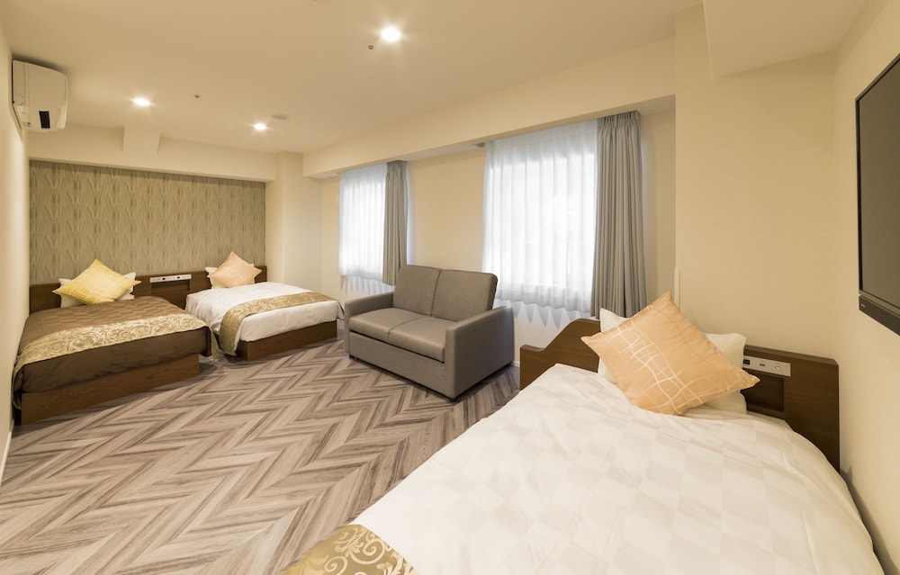 デラックス トリプルルーム 禁煙 | SARASA HOTEL 新大阪