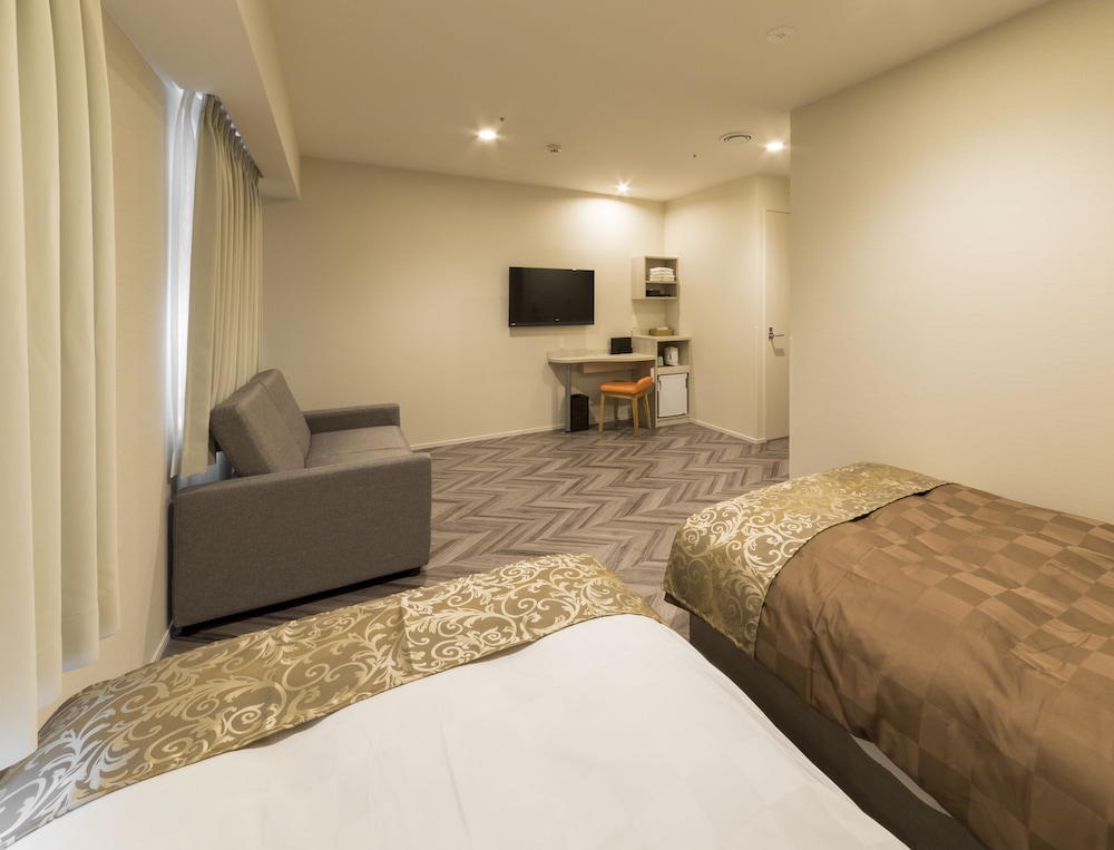 トリプルルーム 禁煙 客室3 | SARASA HOTEL 新大阪