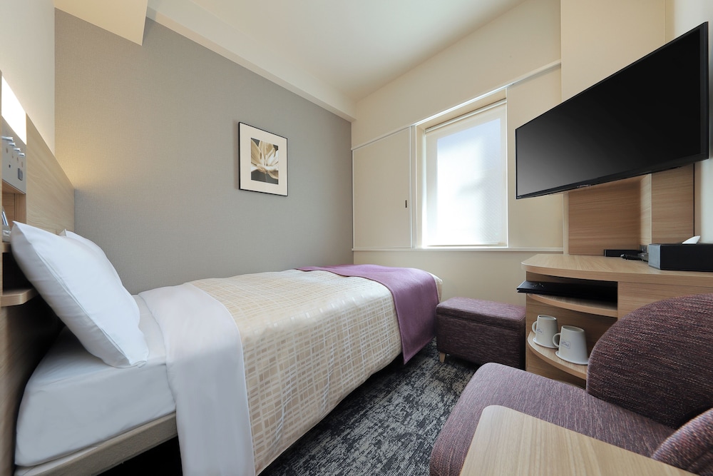 セミダブルルーム 禁煙 客室8 | 京王プレッソイン東京九段下