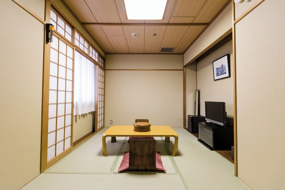 和室7.5畳 禁煙 共同バスルーム | ホテル ビナリオ嵯峨嵐山