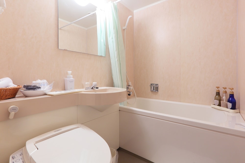 ツインルーム 禁煙 バスルームの設備0 | ホテル ビナリオ嵯峨嵐山