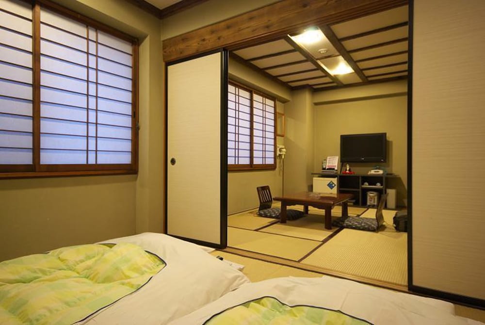 トラディショナル ルーム 喫煙可 | 清水シティホテル