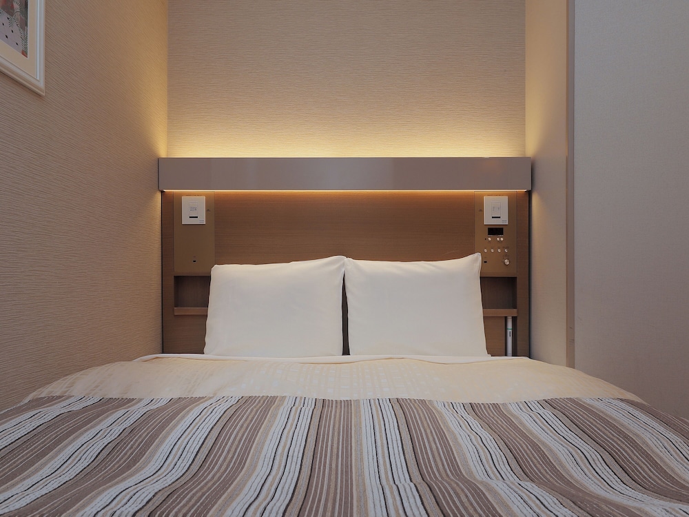ダブルルーム 禁煙 客室1 | 京王プレッソイン大手町
