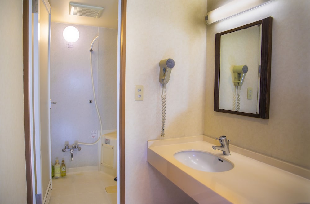 [ホテルラフォーレ修善寺] センターハウス 喫煙可 バスルームのシンク0 | ホテルラフォーレ修善寺