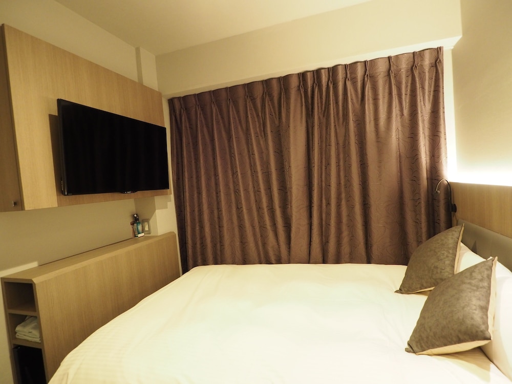 ダブルルーム 客室1 | 羽田 イン