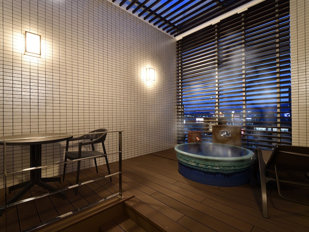 ロイヤルツインルーム　露天風呂付　禁煙 バスルーム1 | The BREAKFAST HOTEL福岡中洲