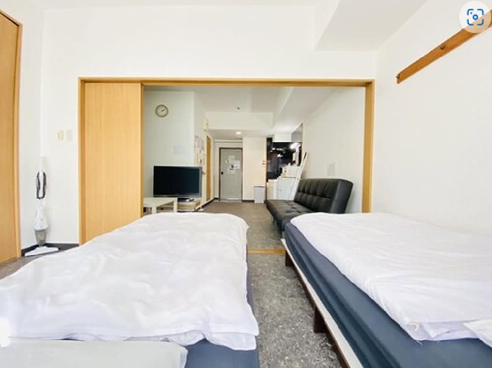 ベーシック アパートメント 禁煙 / ペット不可 ( 301 ) 客室1 | グランファミーユ島之内道頓堀コンド