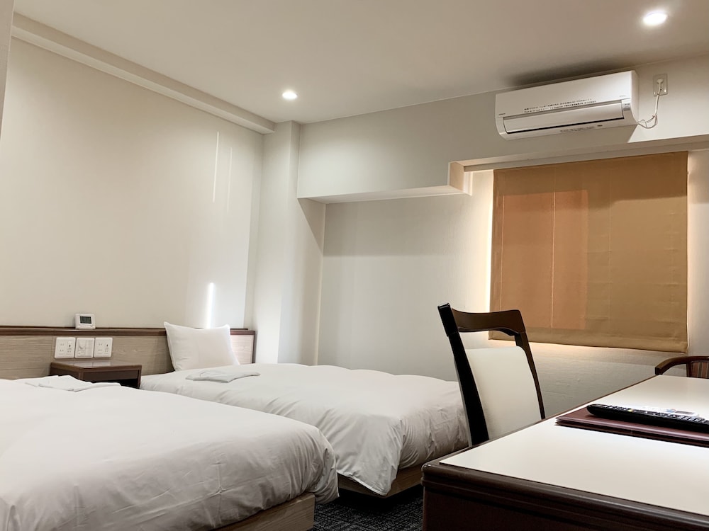 ベーシック ツインルーム シングルベッド 2 台 禁煙 客室3 | ホテルアセント浜松