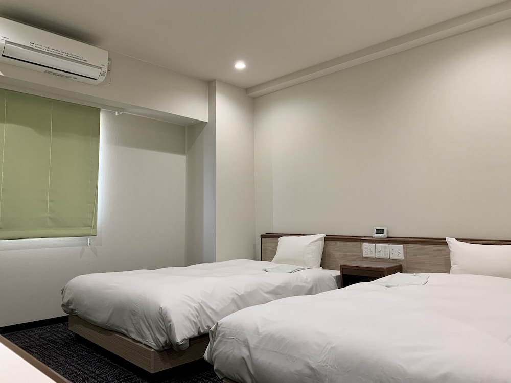 ベーシック ツインルーム シングルベッド 2 台 禁煙 客室2 | ホテルアセント浜松