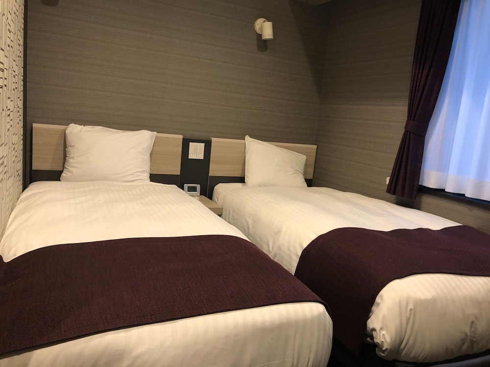 エコノミー ツインルーム 喫煙可 客室4 | くれたけイン名古屋久屋大通