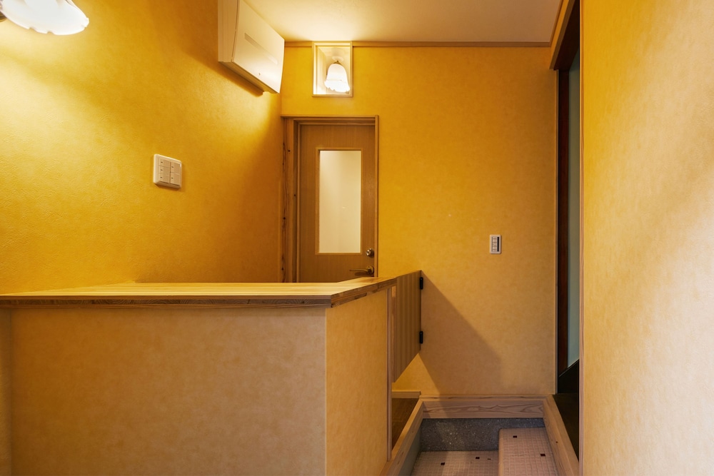 フロント1 | HANARE KYOTO 長迎館 フロント1 | HANARE KYOTO 長迎館