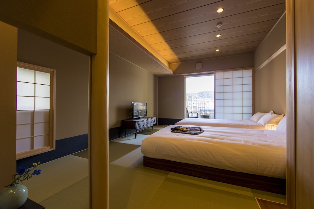 デラックス ツインルーム 客室1 | My K House