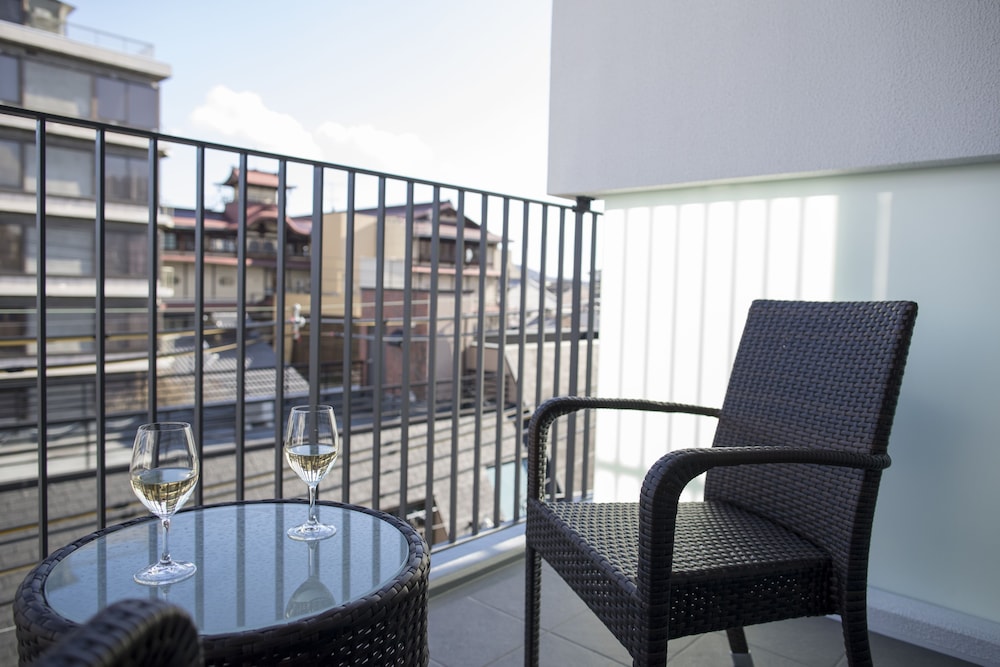 デラックス ツインルーム バルコニー0 | My K House