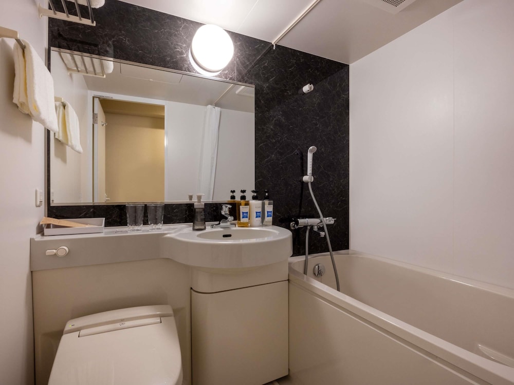 スタンダード ルーム シングルベッド 2 台 客室6 | イビス バジェット 大阪 梅田