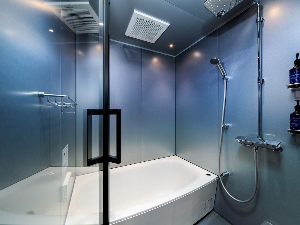 1ベッドルーム 二段ベッド付 バスルーム0 | MIMARU京都 二条城