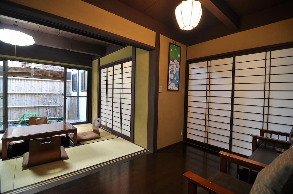 前新屋町家イン