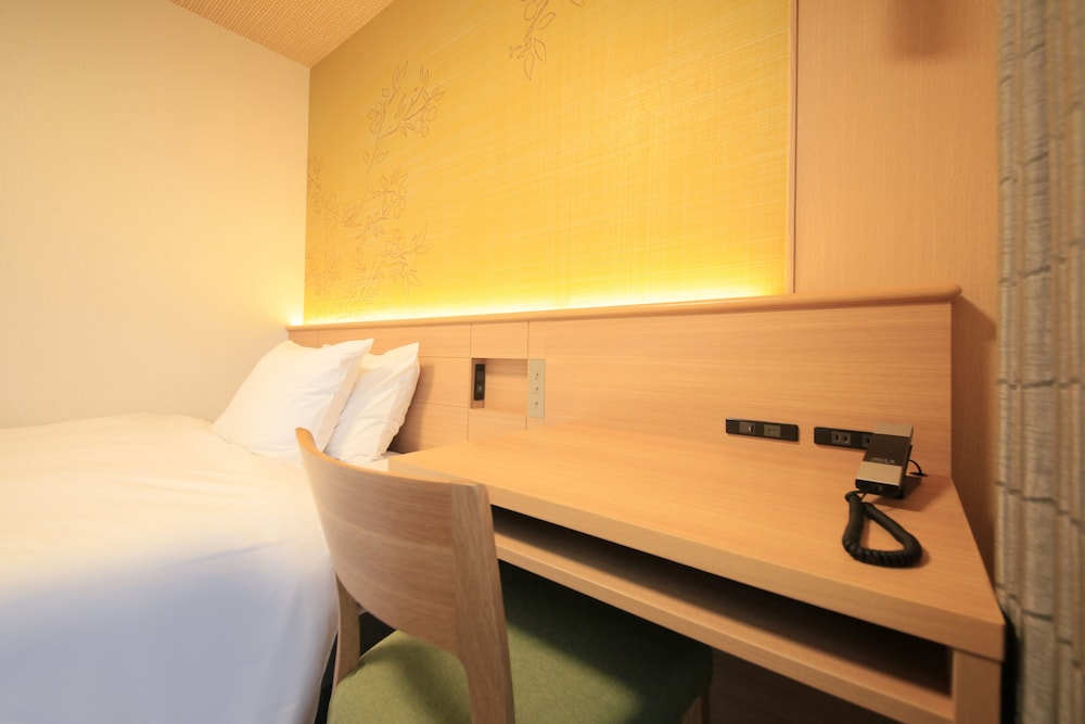 ダブルルーム 喫煙可 客室2 | リッチモンドホテル姫路