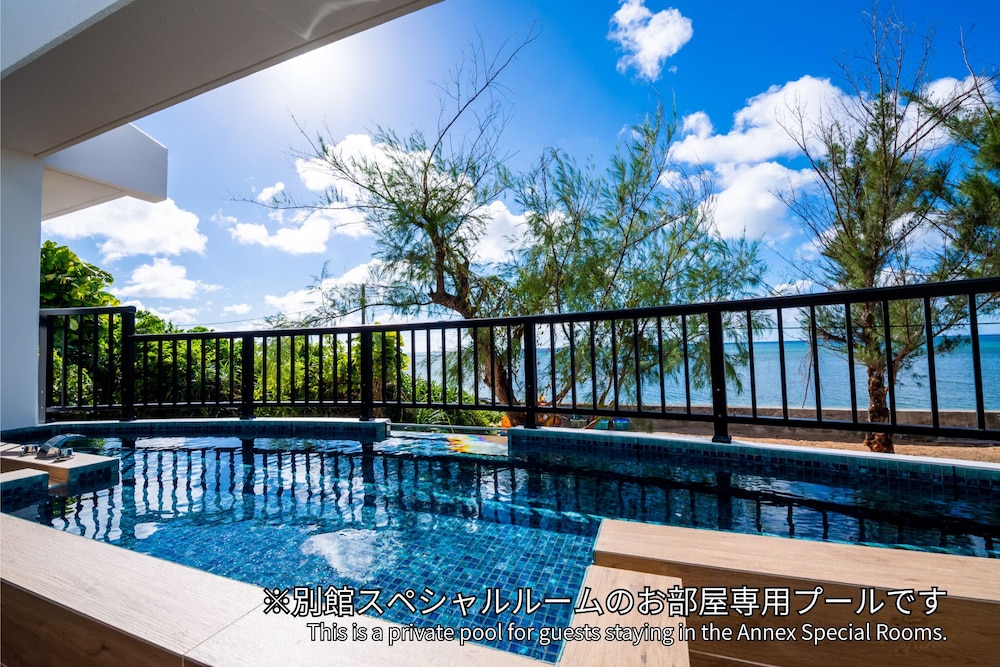 ヴィラスペシャルルーム キッチン付き オーシャン ビュー テラス / パティオ0 | ザ・ペリドット スマートホテル タンチャワード