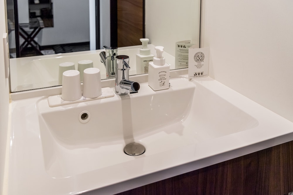 ツインルーム 簡易キッチン 客室の設備とサービス3 | ザ・ペリドット スマートホテル タンチャワード