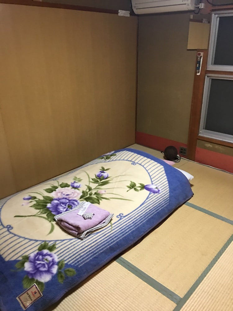 客室1 | ゲストイン ちた