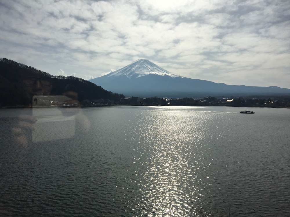 スタンダード ツインルーム 2 ベッドルーム 禁煙 部屋からの景観2 | 富ノ湖ホテル
