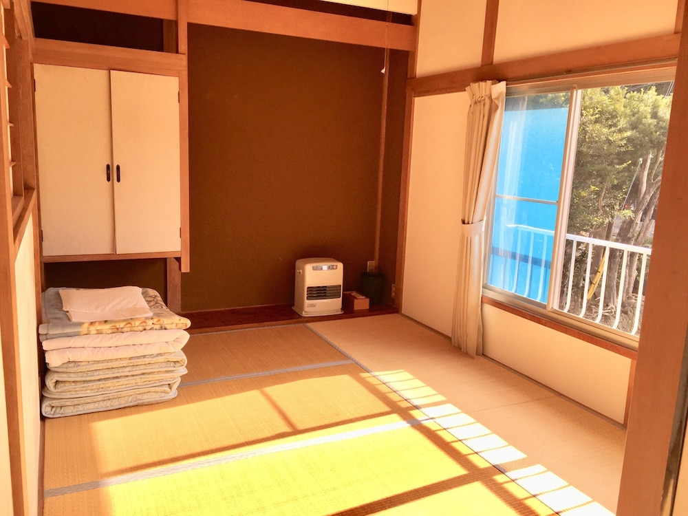 客室1 | ゲストハウス イトカワ