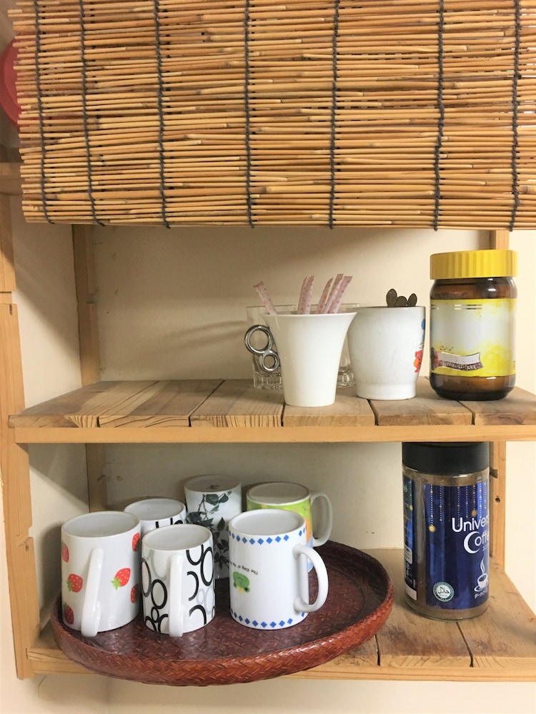 ツインルーム 共用バスルーム コーヒー / コーヒーメーカー0 | 鹿児島 リトルアジア