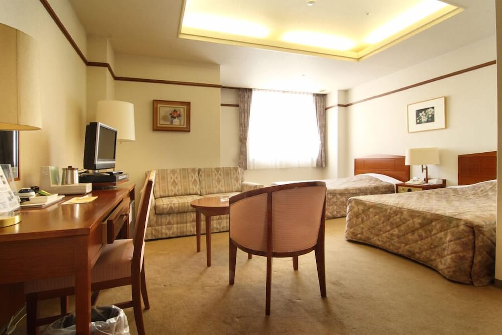 デラックス ツインルーム 禁煙 客室1 | ホテル 談露館