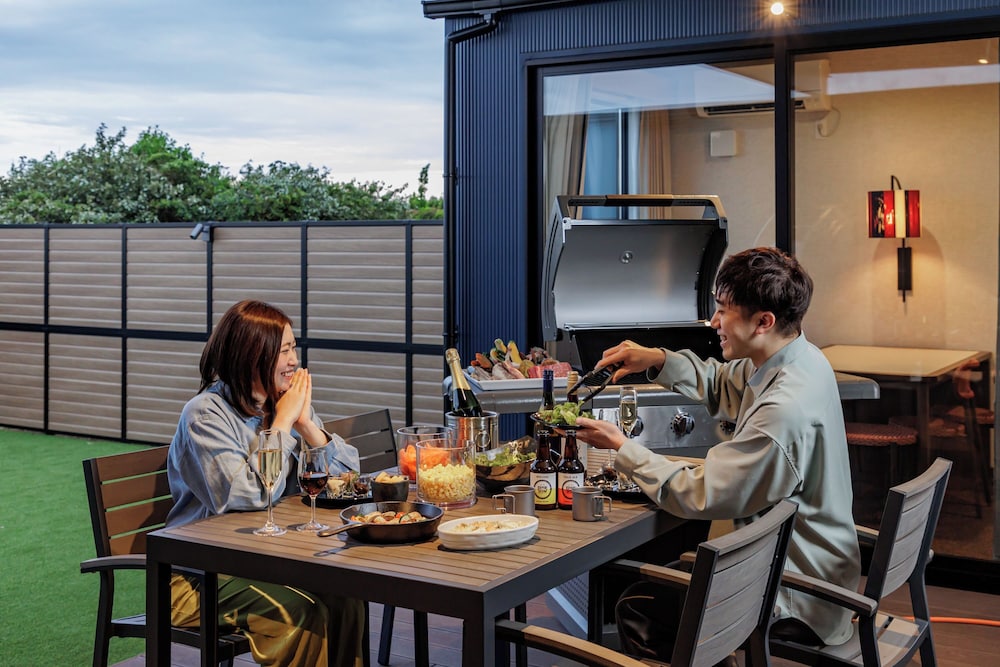 ガーデンヴィラ（バス付 / サウナ付き）禁煙 客室10 | 亀の井ホテル 九十九里