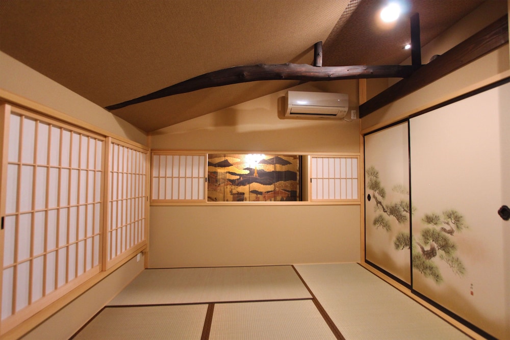 町屋 一棟貸し 客室3 | 京町家　ゑびす