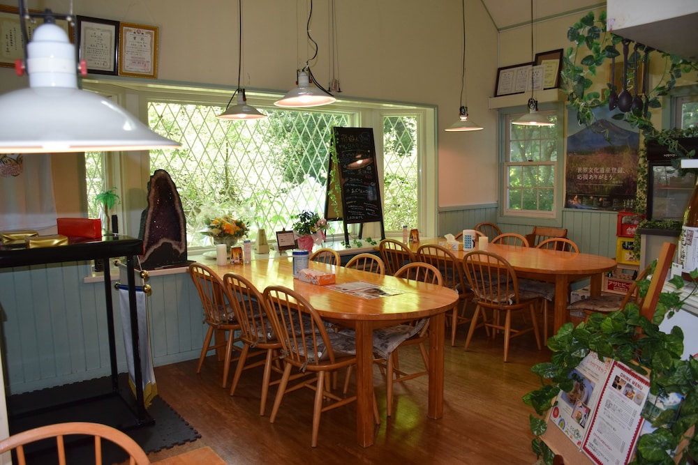 レストラン1 | ペンション飛遊人