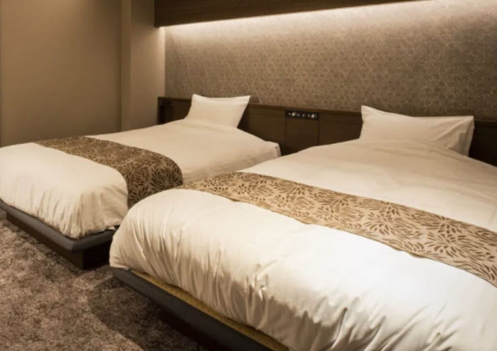 スタンダード ツインルーム 禁煙 客室1 | 湯の川プリンスホテル渚亭