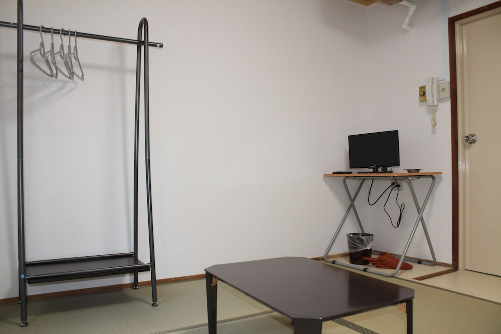 ツインルーム 禁煙 客室1 | ホテルビーバー2