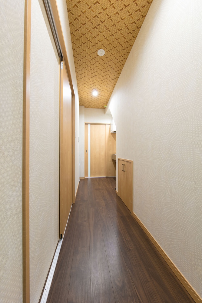 廊下1 | ゲストハウス東九条柳下町 廊下1 | ゲストハウス東九条柳下町