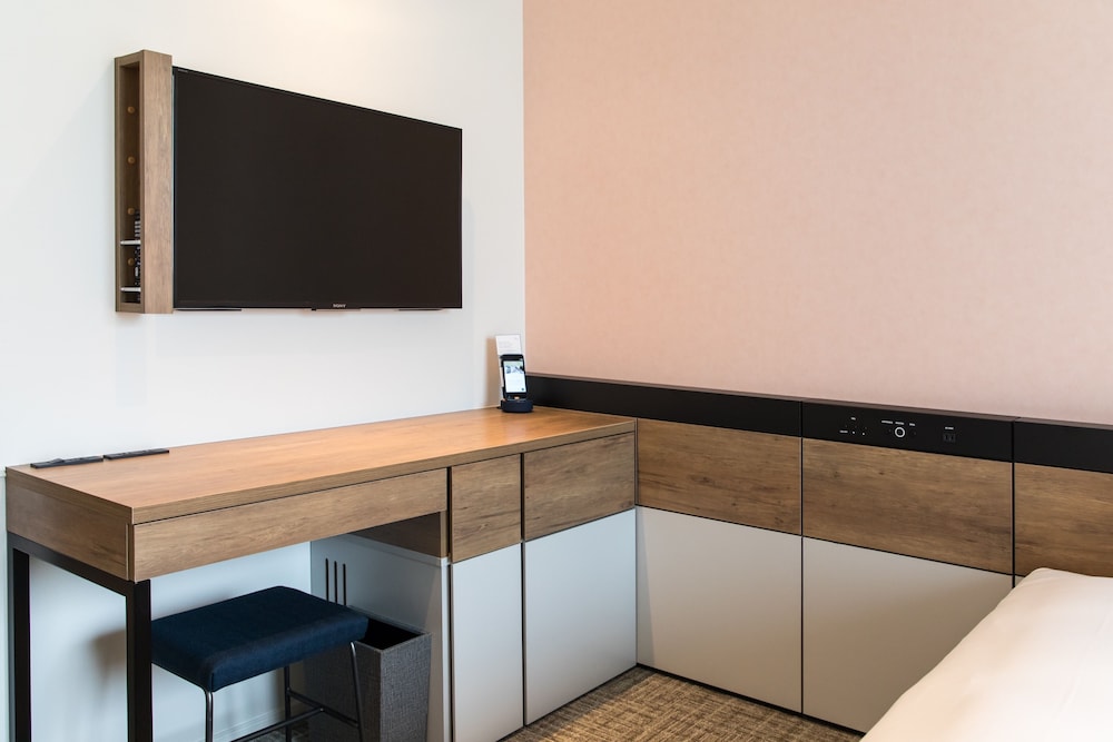 スタンダード ダブルルーム クイーンベッド 1 台 禁煙 客室1 | ホテルザフラッグ心斎橋