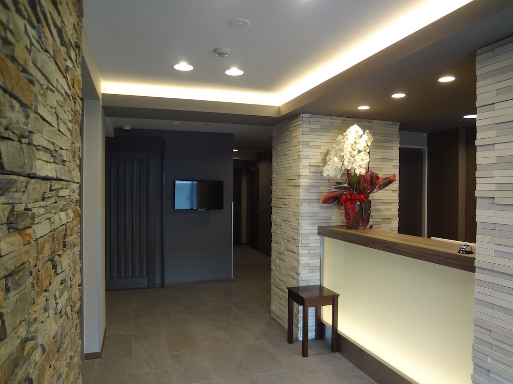 フロント1 | HOTEL Biwako スリーゼ