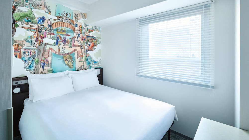 スタンダード ルーム ダブルベッド 1 台 客室2 | ガーナーホテル 大阪本町駅 by IHG