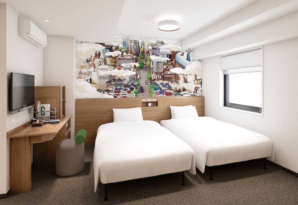 スタンダード ルーム シングルベッド 2 台 (High Floor) 客室2 | ガーナーホテル 大阪本町駅 by IHG