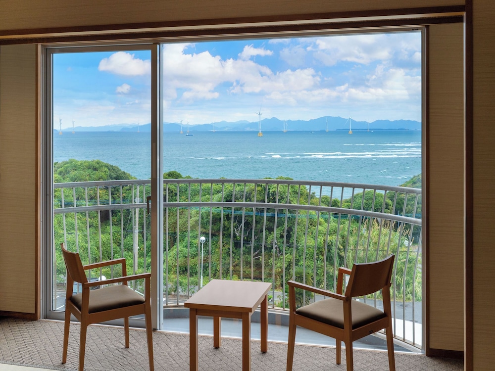 和室8畳(バス無)(禁煙) バルコニーからの眺望0 | 亀の井ホテル 玄界灘